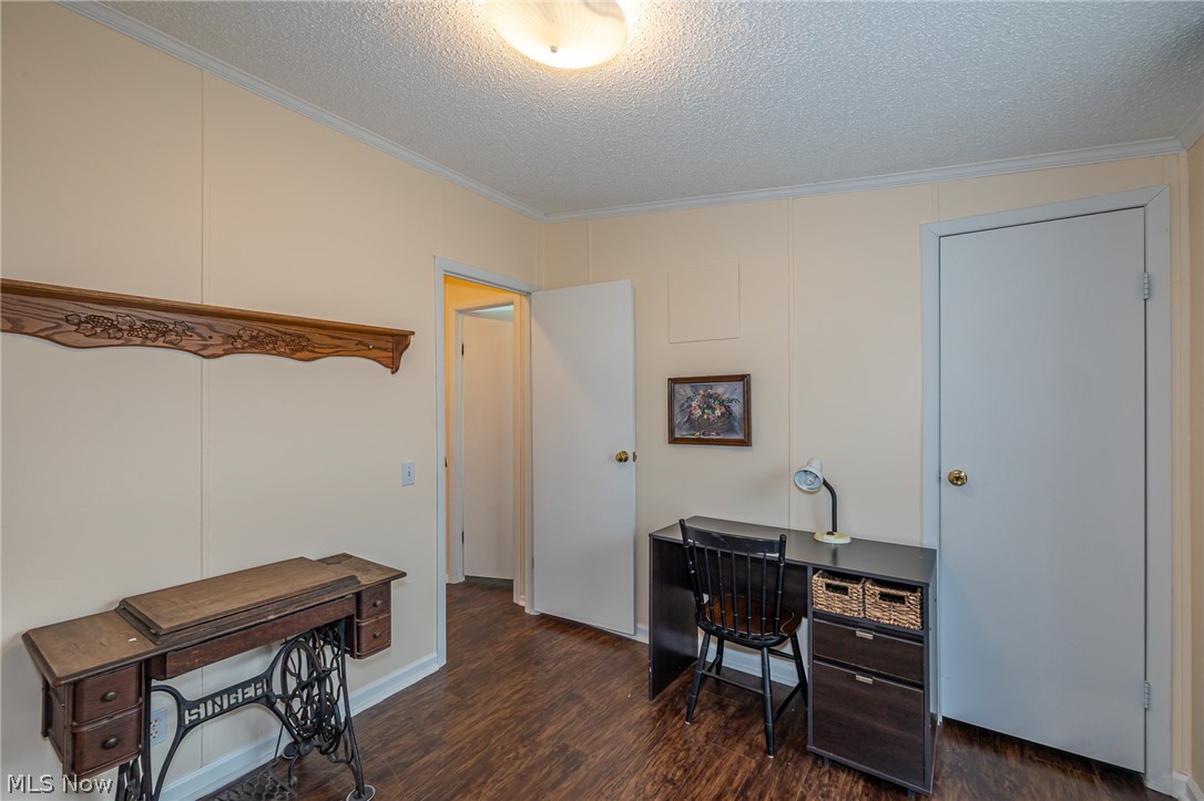 140 Luxor Lane Amherst OH 44001