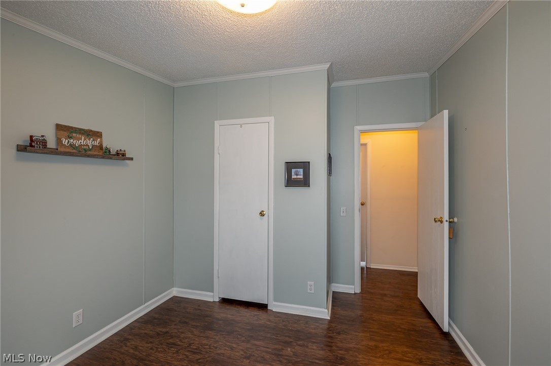 140 Luxor Lane Amherst OH 44001