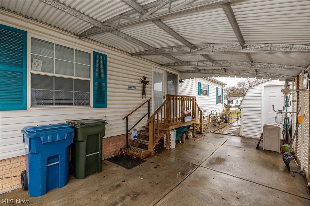140 Luxor Lane Amherst OH 44001