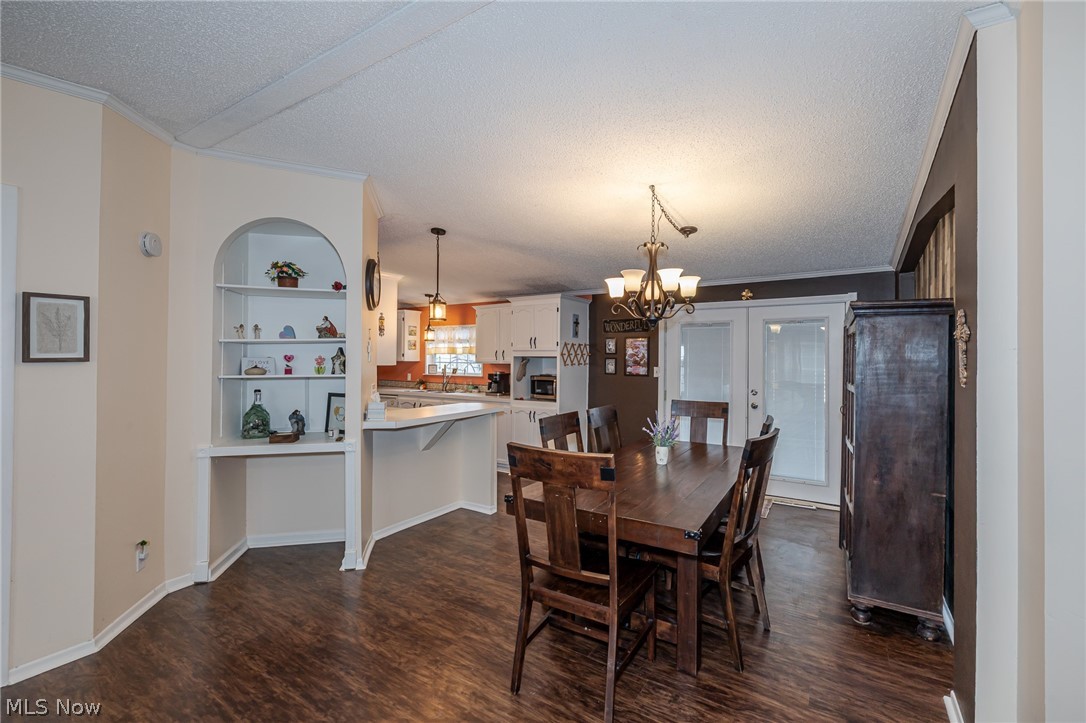 140 Luxor Lane Amherst OH 44001