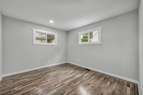 23928 Knickerbocker Road Bay Village OH 44140