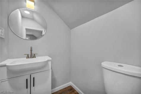 23928 Knickerbocker Road Bay Village OH 44140