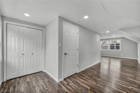 23928 Knickerbocker Road Bay Village OH 44140