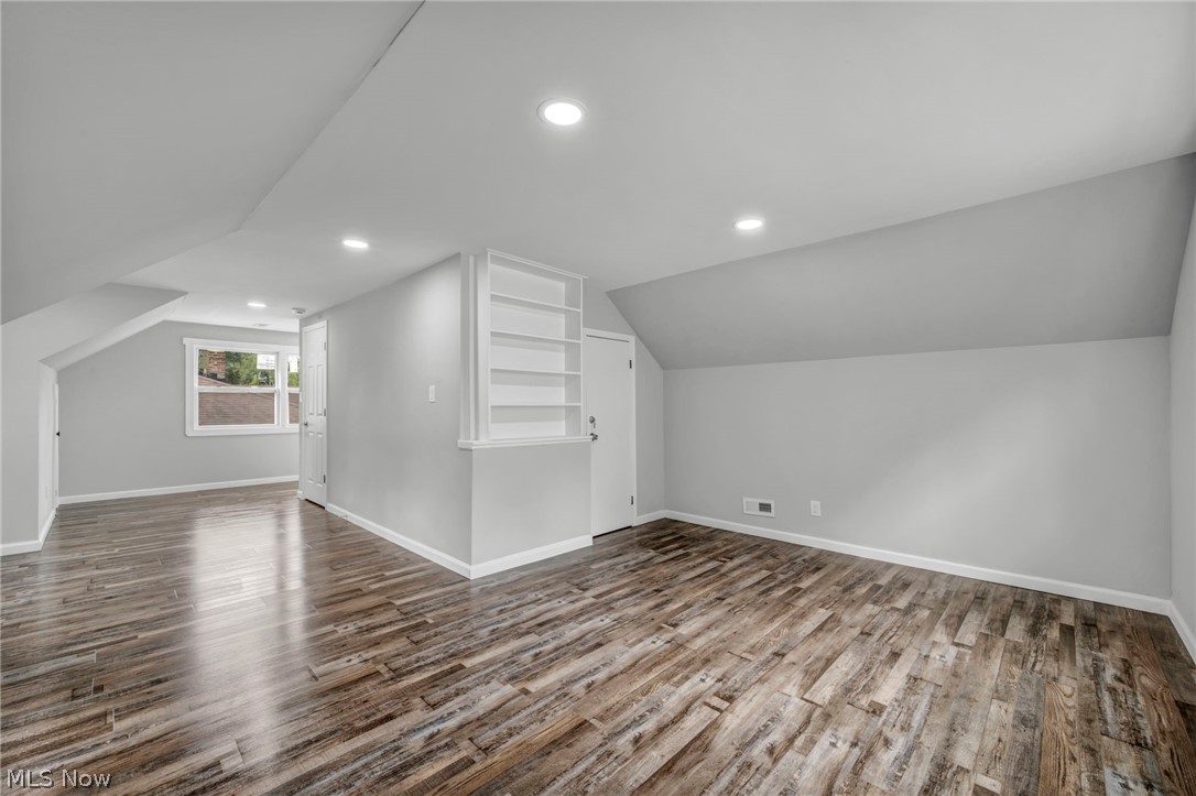 23928 Knickerbocker Road Bay Village OH 44140