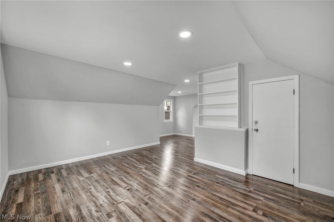 23928 Knickerbocker Road Bay Village OH 44140