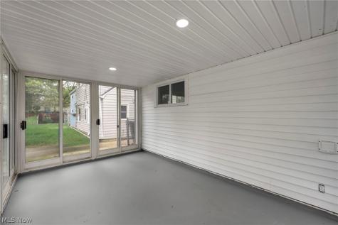 23928 Knickerbocker Road Bay Village OH 44140