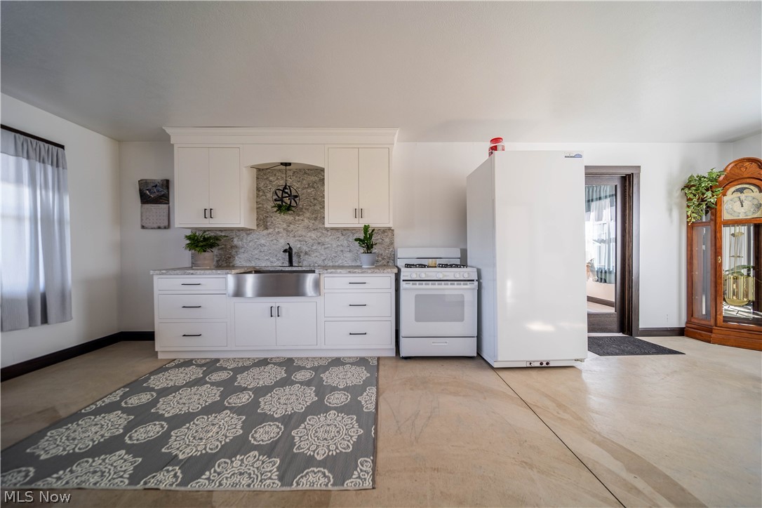 4446 Lenox Road Jefferson OH 44047