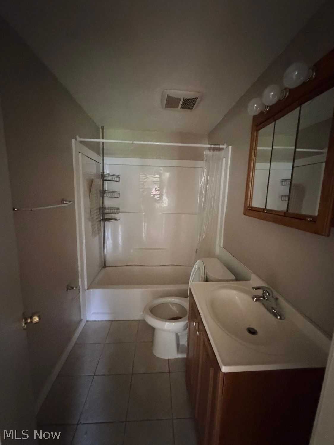 708 Dakota Avenue Lorain OH 44052