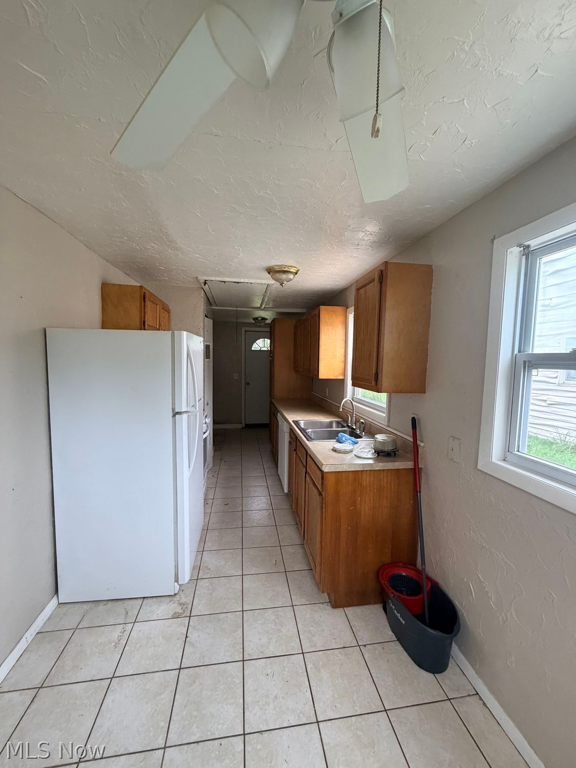 708 Dakota Avenue Lorain OH 44052