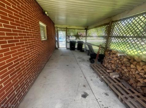 102 Young Drive Lodi OH 44254