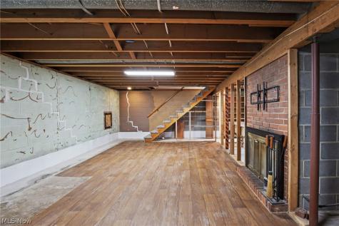 102 Young Drive Lodi OH 44254