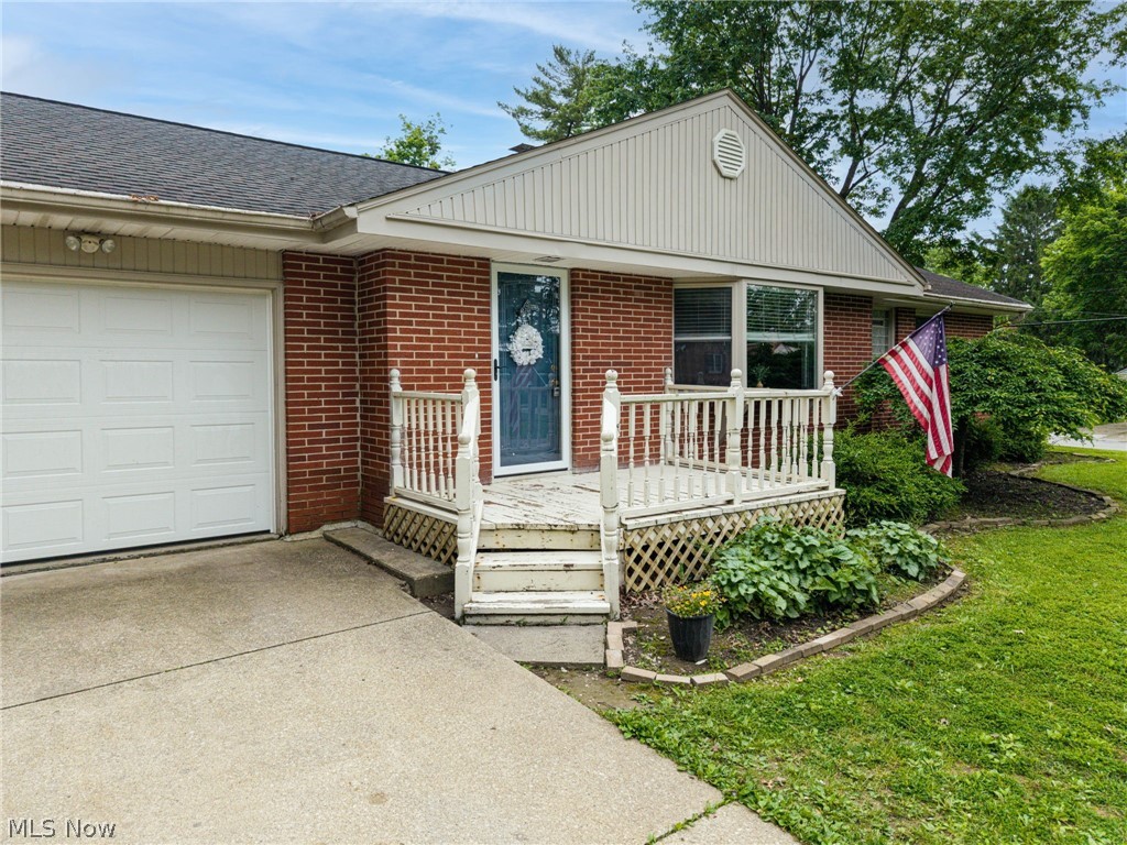 102 Young Drive Lodi OH 44254