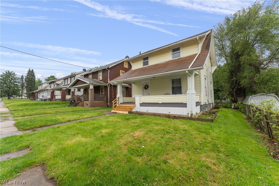 329 Girard Avenue NE Canton OH 44704