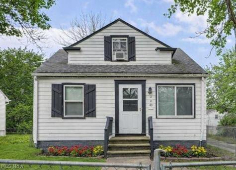 4310 E 162nd Street Cleveland OH 44128