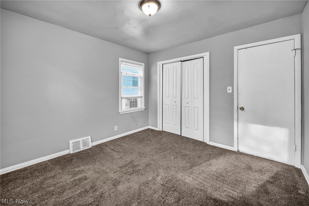 4310 E 162nd Street Cleveland OH 44128