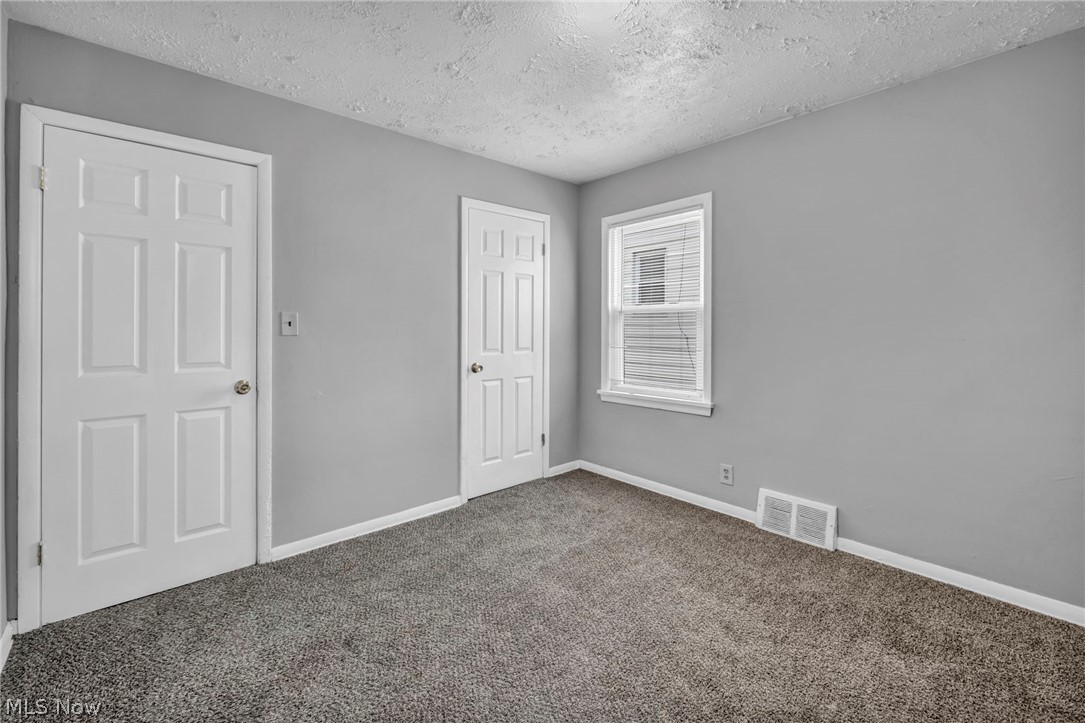 4310 E 162nd Street Cleveland OH 44128