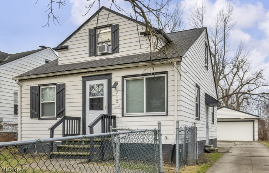 4310 E 162nd Street Cleveland OH 44128