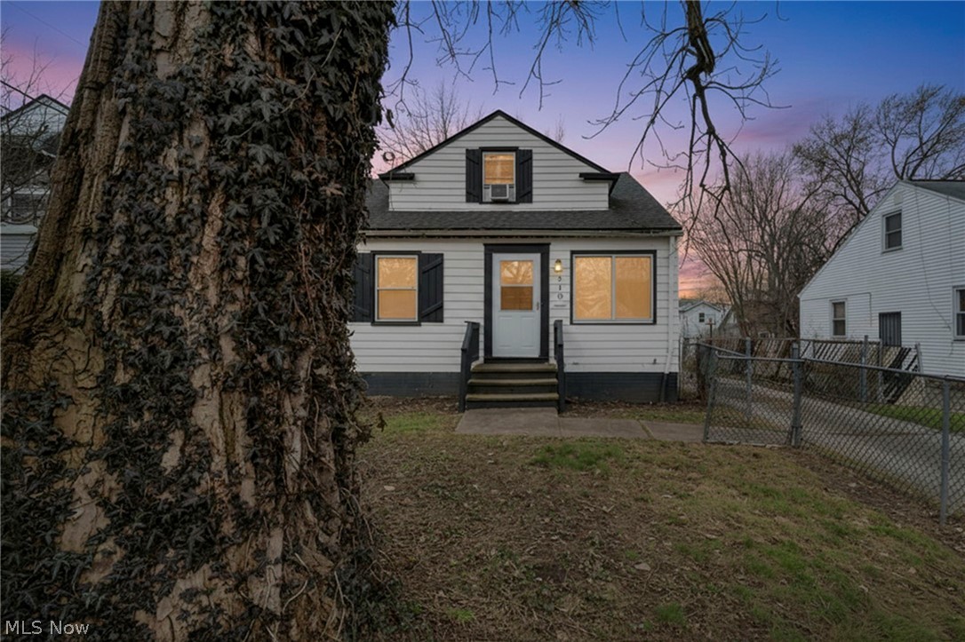 4310 E 162nd Street Cleveland OH 44128