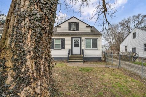 4310 E 162nd Street Cleveland OH 44128