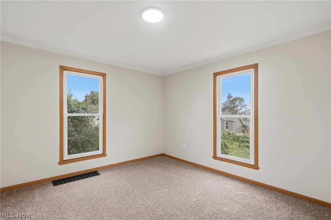 515 Warwick Avenue Zanesville OH 43701