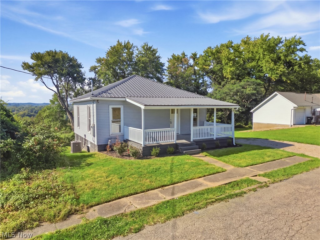 515 Warwick Avenue Zanesville OH 43701