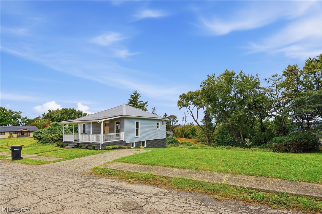 515 Warwick Avenue Zanesville OH 43701