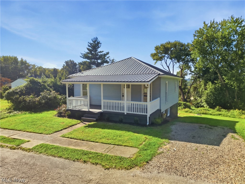 515 Warwick Avenue Zanesville OH 43701