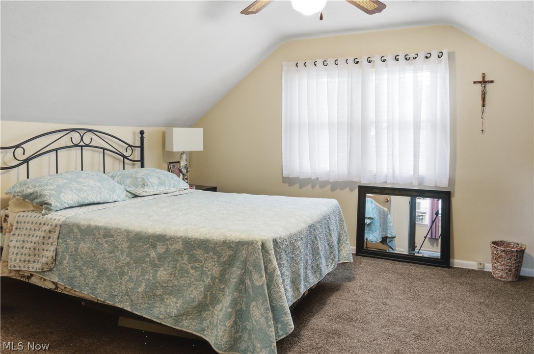 716 Eastland Avenue SE Warren OH 44484