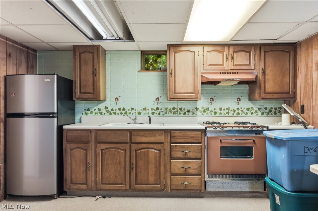 716 Eastland Avenue SE Warren OH 44484
