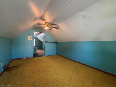2544 Gilbert Avenue NE Canton OH 44705