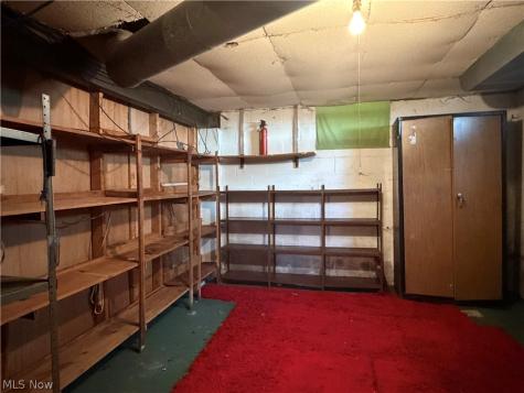 2544 Gilbert Avenue NE Canton OH 44705