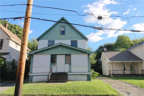 9006 Tioga Avenue Cleveland OH 44105