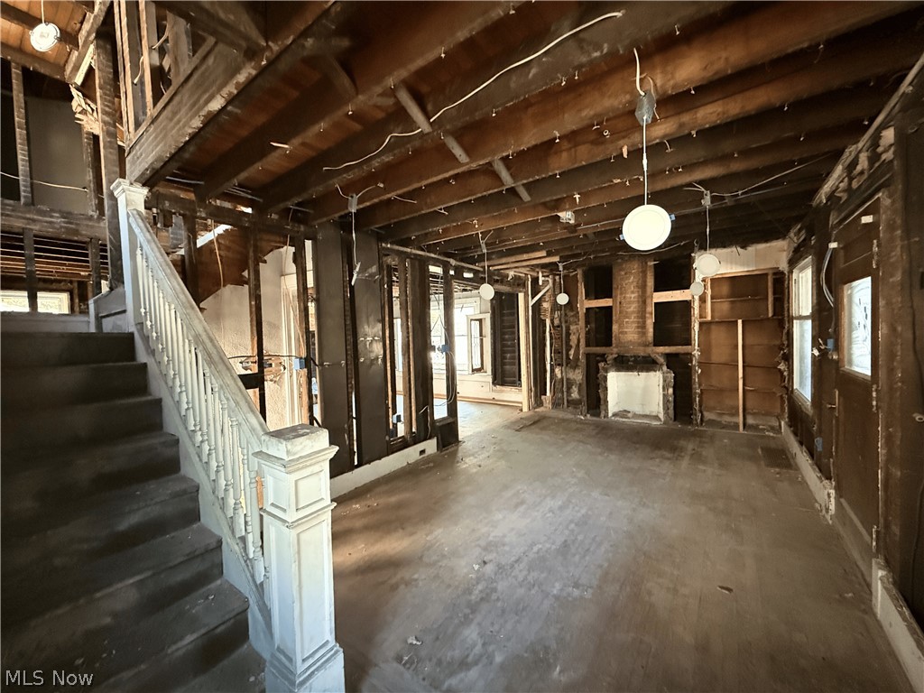 9006 Tioga Avenue Cleveland OH 44105