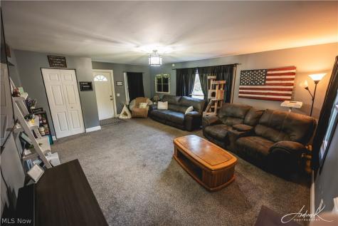 205 52nd Street SW Canton OH 44706