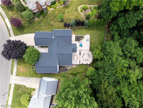 733 Phillips Road NE Massillon OH 44646