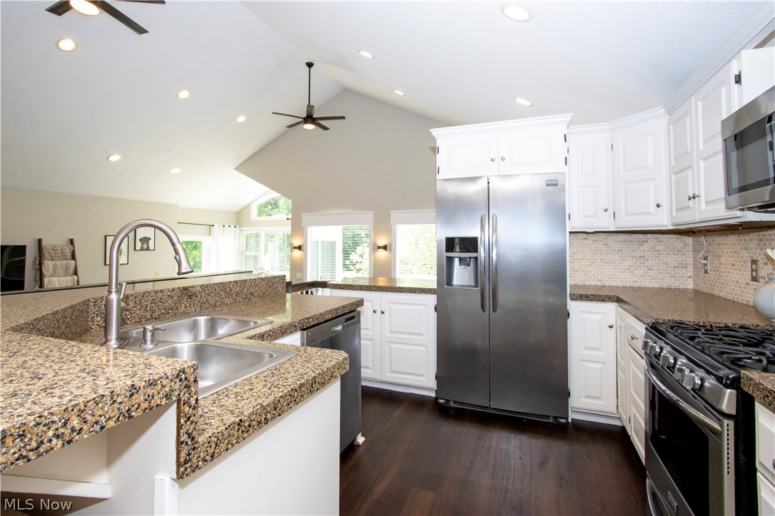 733 Phillips Road NE Massillon OH 44646