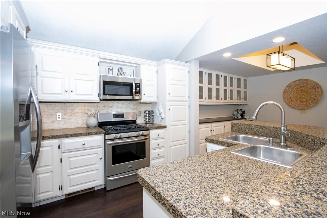 733 Phillips Road NE Massillon OH 44646