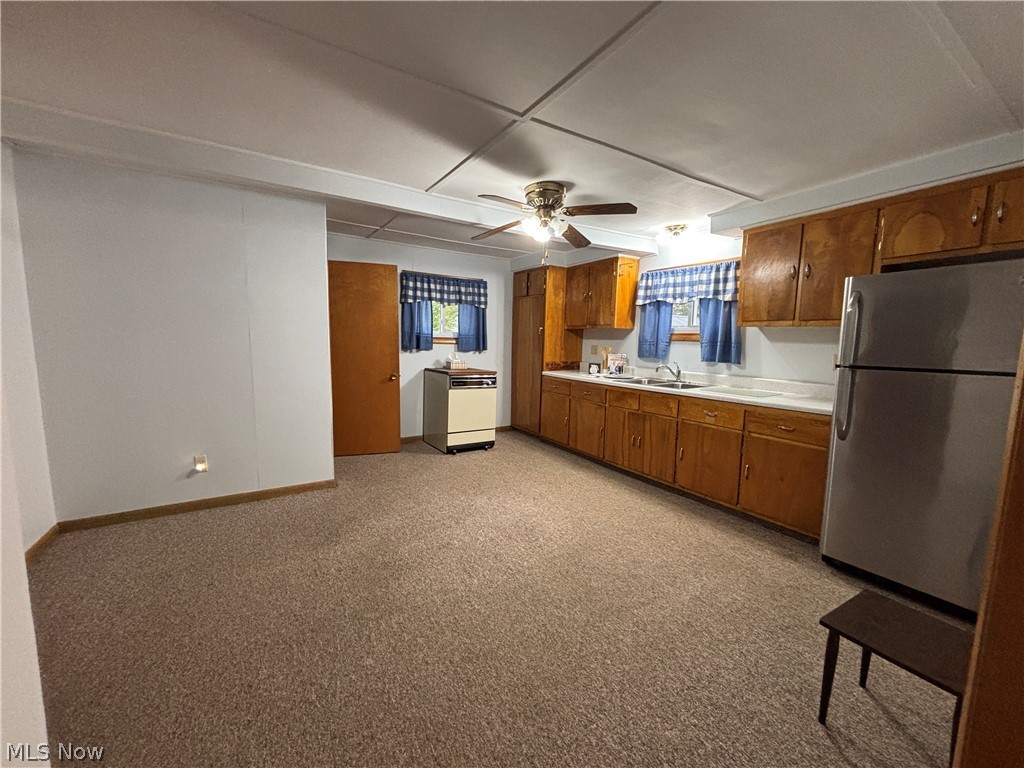 4828 Damon Avenue NW Warren OH 44483
