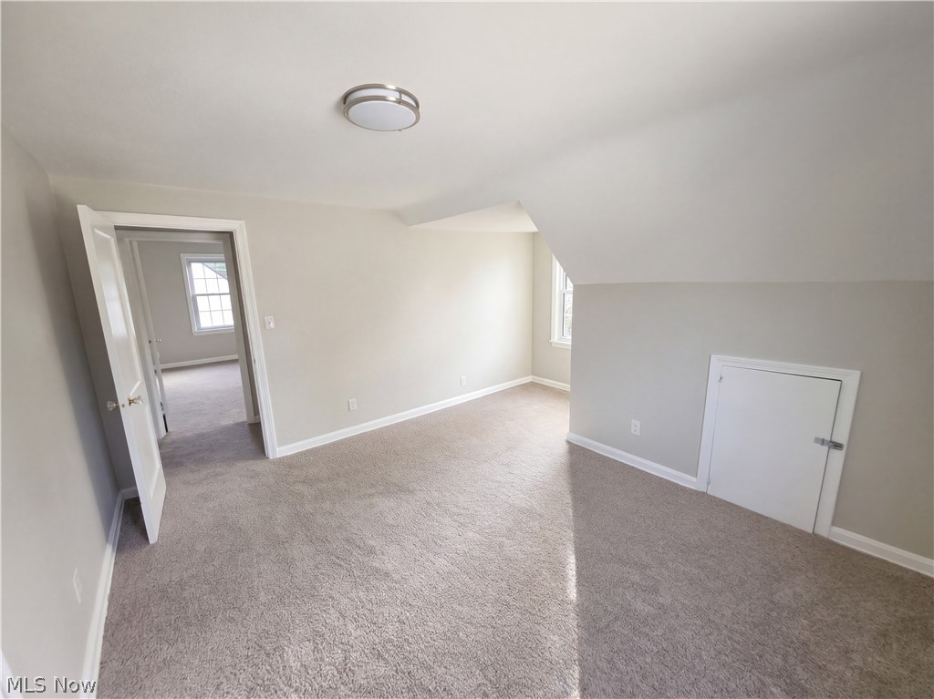 25 Woolf Avenue Akron OH 44312
