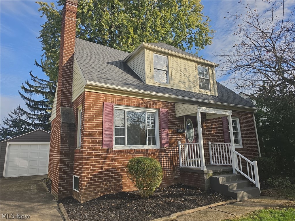 25 Woolf Avenue Akron OH 44312