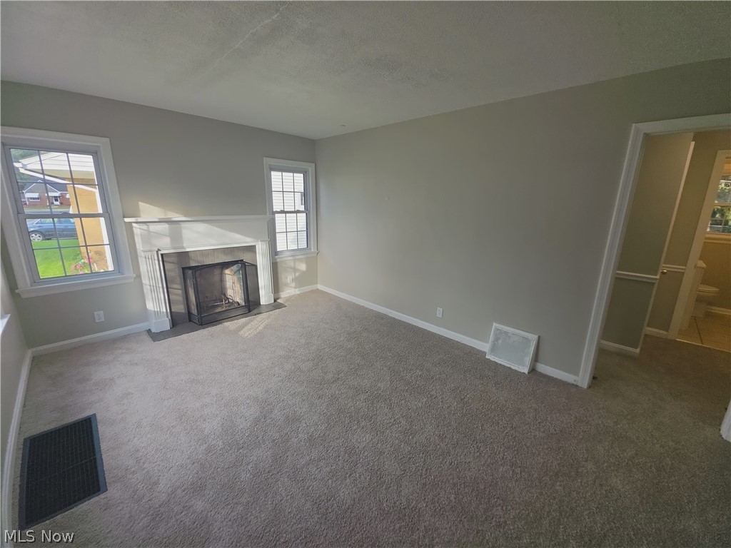 25 Woolf Avenue Akron OH 44312