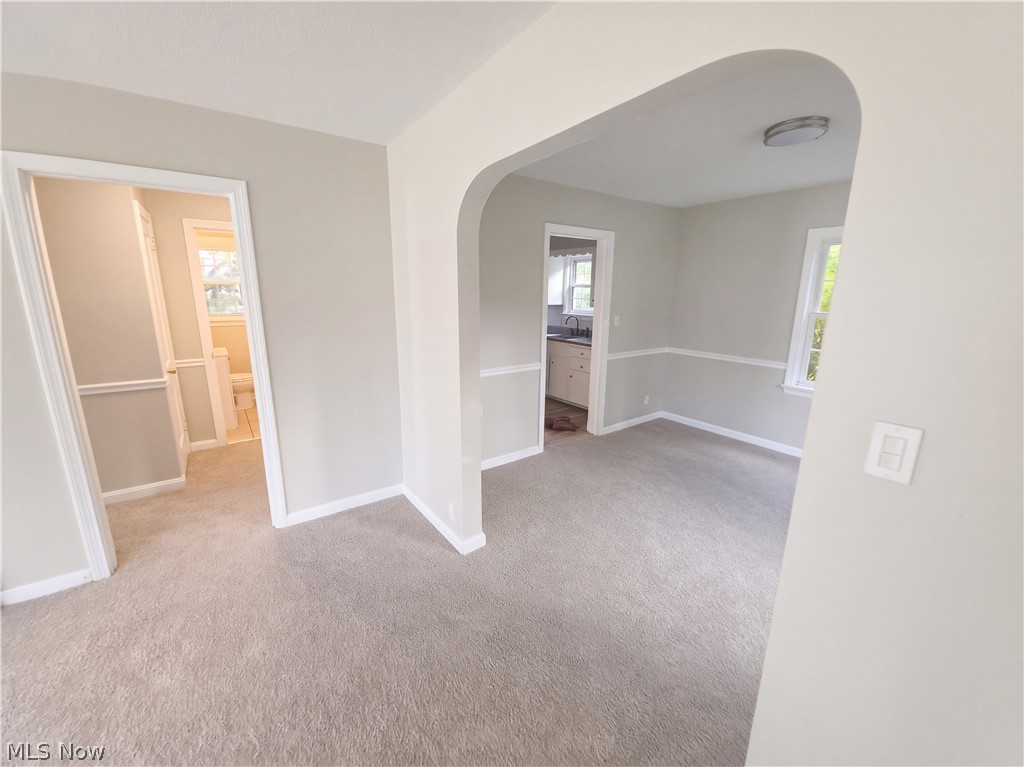 25 Woolf Avenue Akron OH 44312