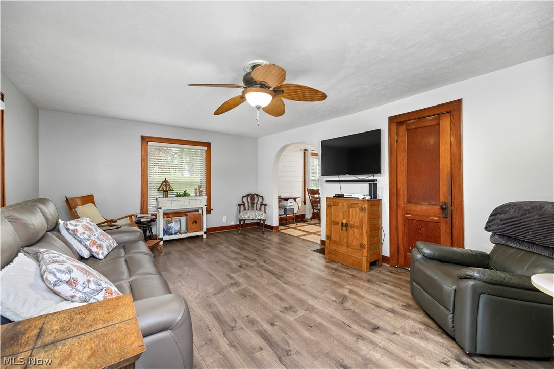 2462 Myersville Road Uniontown OH 44685