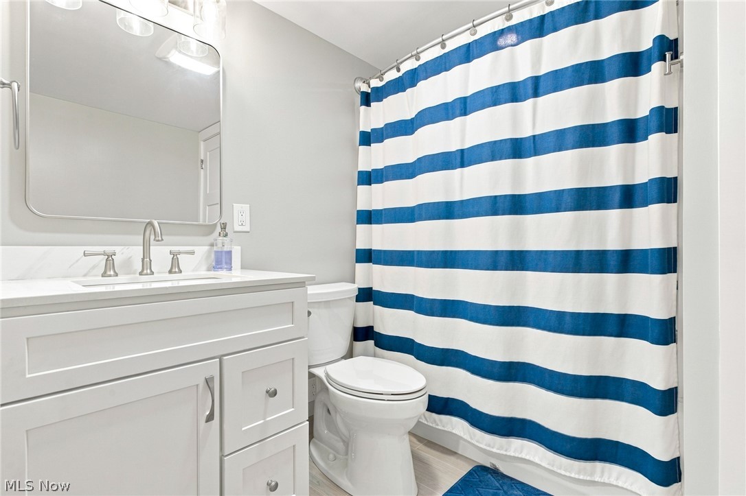 16623 Woodshire Drive Strongsville OH 44149