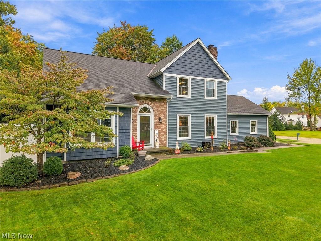 16623 Woodshire Drive Strongsville OH 44149
