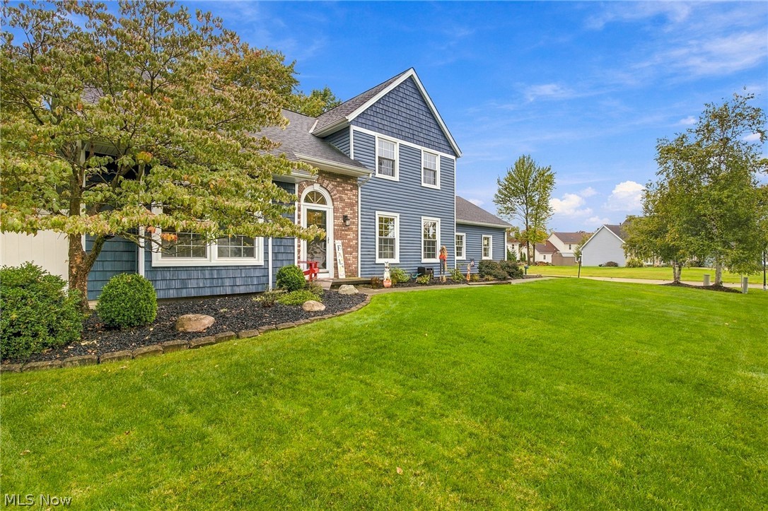 16623 Woodshire Drive Strongsville OH 44149