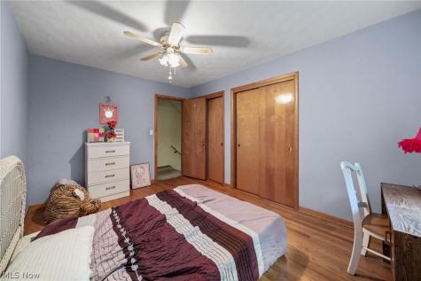 1590 Newcastle Circle Akron OH 44313
