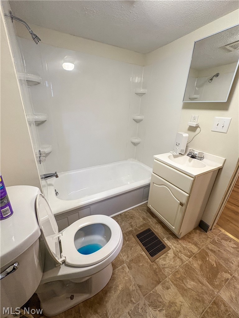 1019 Commerce Street Wellsville OH 43968