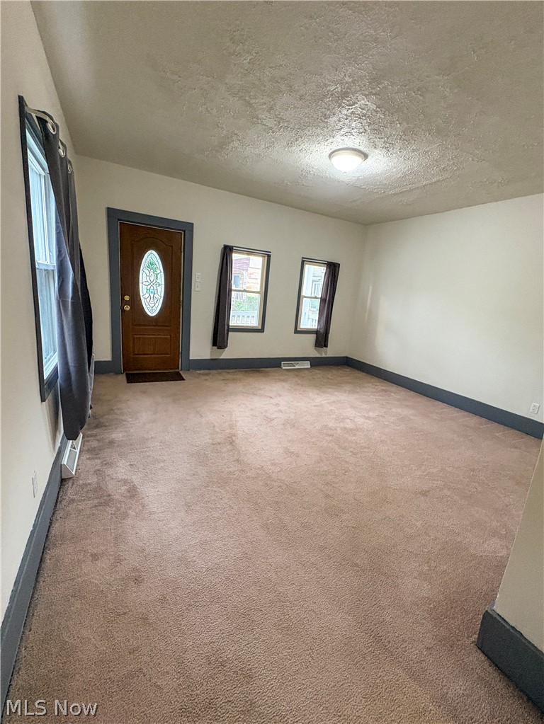 1019 Commerce Street Wellsville OH 43968