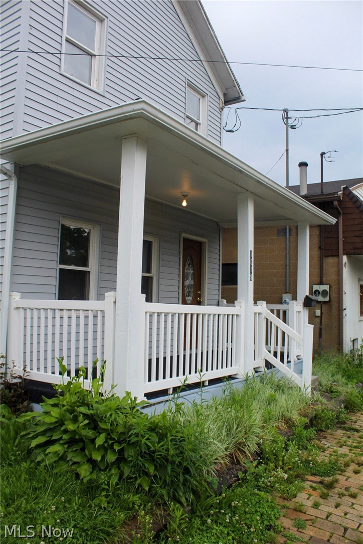 1019 Commerce Street Wellsville OH 43968